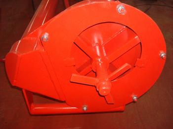 Skádælur: Dæluhús og dæluhjól.