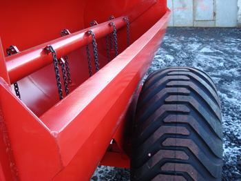 Keðjudreifari: Tromla, tromluöxull og keðjuöxull.